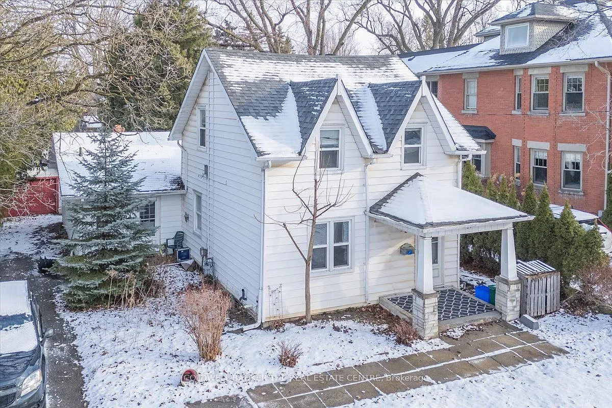 3 bed, $2,895 — Photo 2