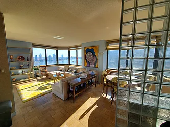 Sold by Yoram Adin, LREB