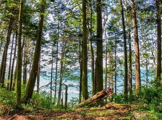 12 Koehn Rd, Blaine, WA 98230