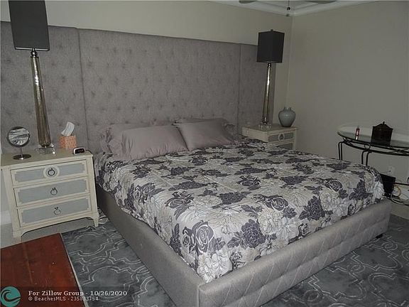 3rd image of 4541 N Ocean Dr APT 9