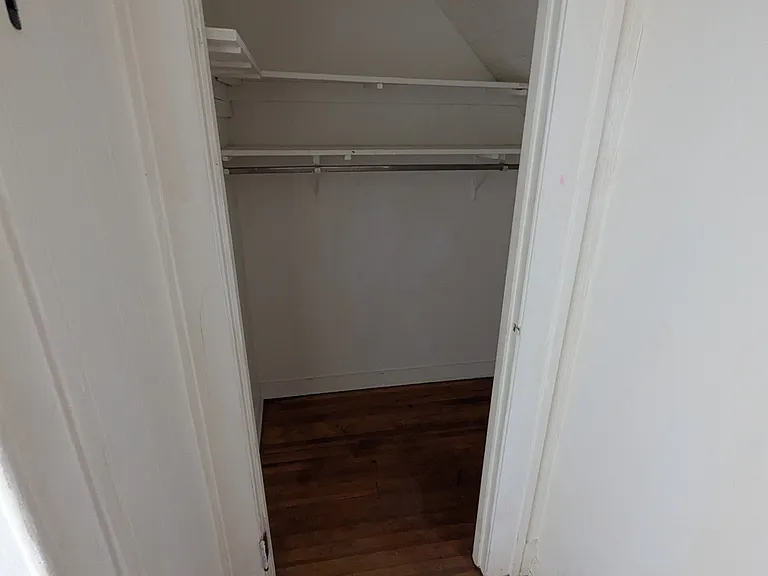 612 Morris St — Photo 3