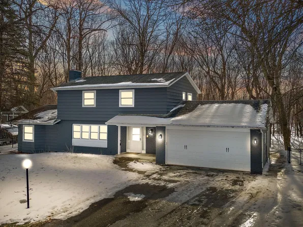 18215 19th Ave N, Plymouth, MN 55447