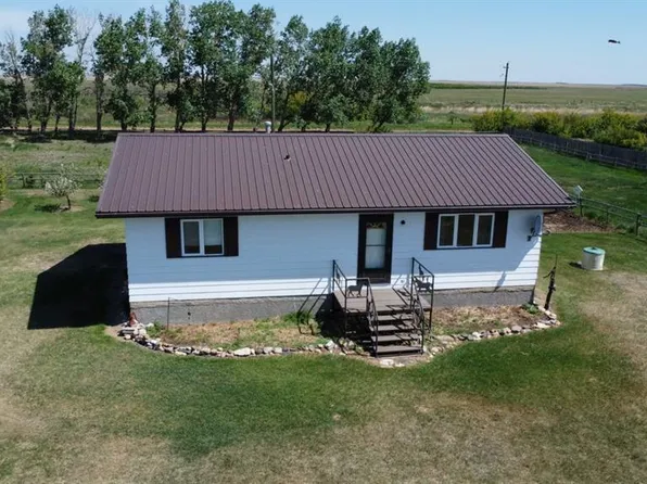 236 1st Ave S #2, Big Valley, AB T0J 0G0