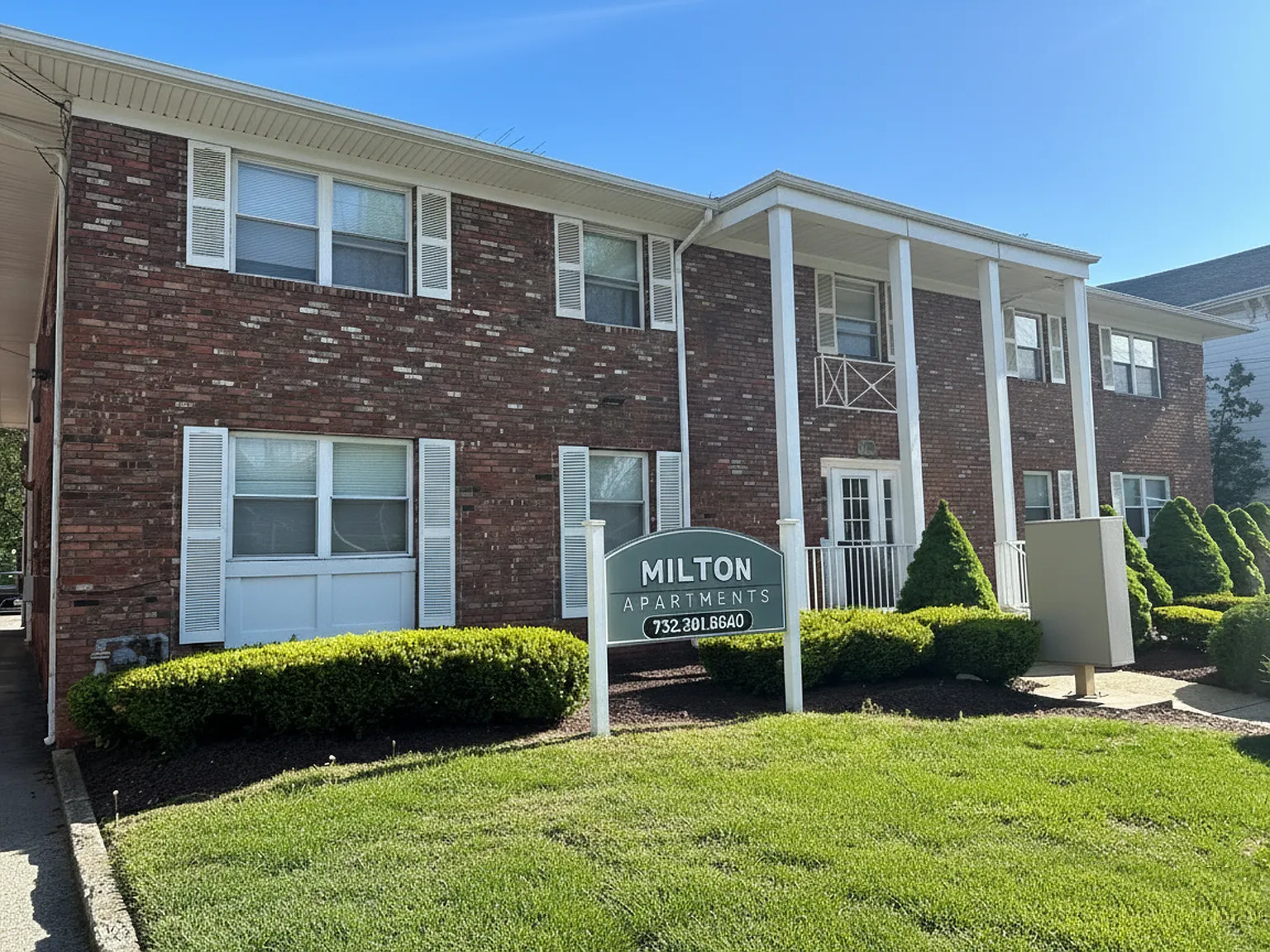 Milton II Apartments — Photo 2