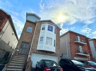 24 Hunter St FLOOR 2, Newark, NJ 07114