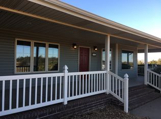605 N Buhler Rd, Hutchinson, KS 67501