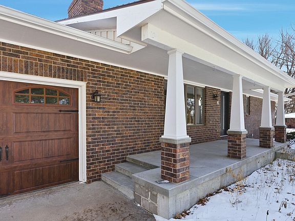 4th image of 4 Park View Rd