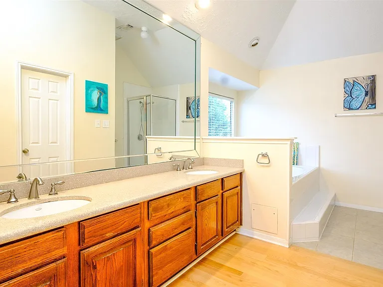 2520 Hadley Cir — Photo 9