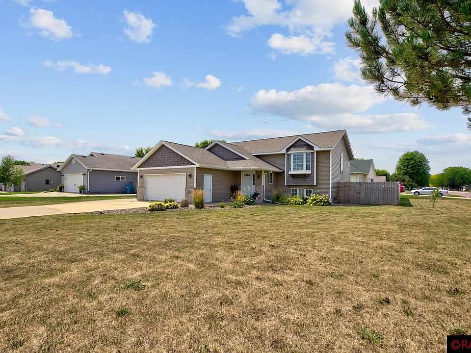 900 10th St SE, Waseca, MN 56093 Zillow