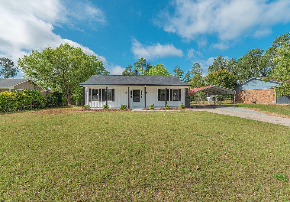 1st image of 3825 Fairington Drive