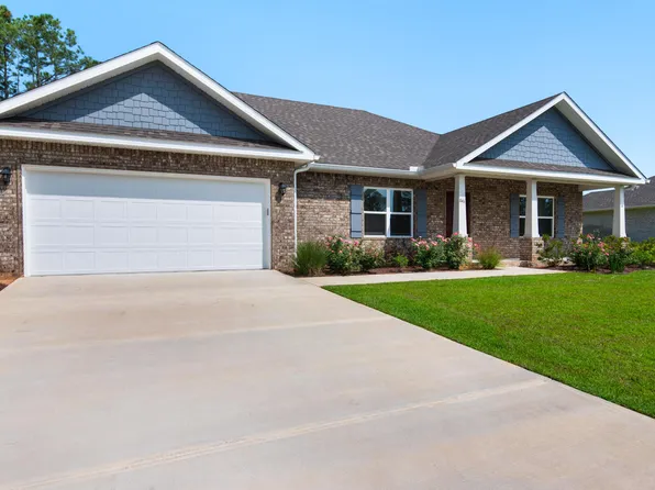 846 Coastal Breeze Dr, Freeport, FL 32439