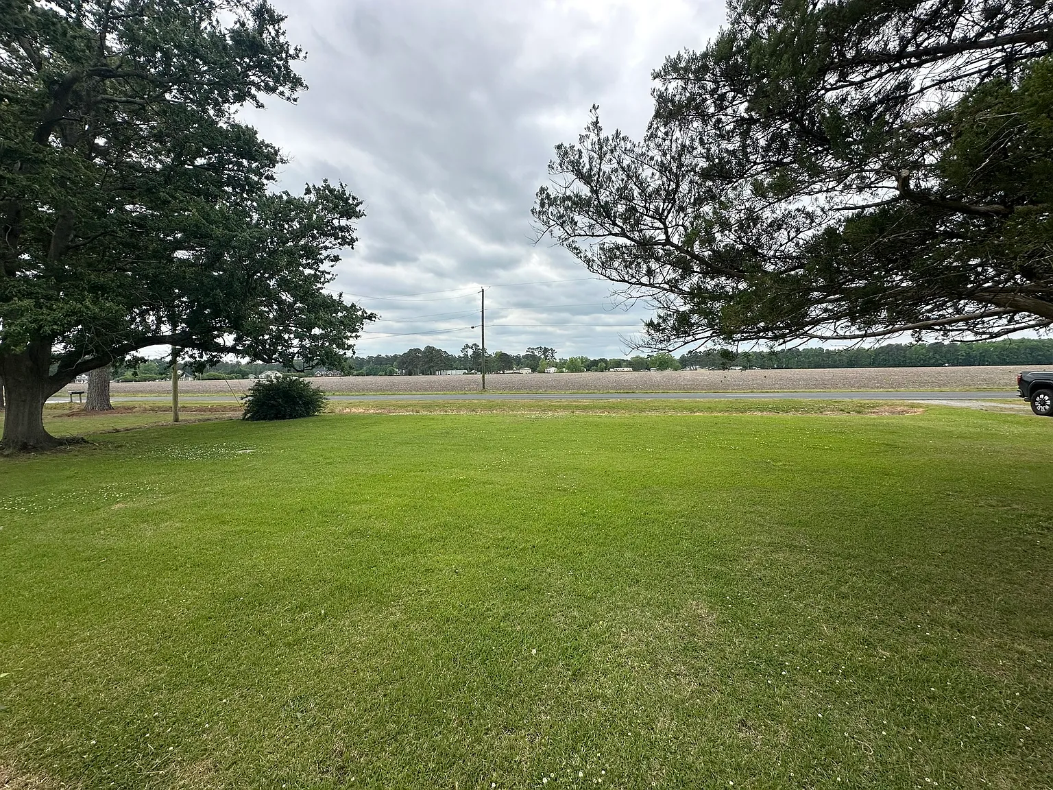1865 Haddock Road - 1 — Photo 3