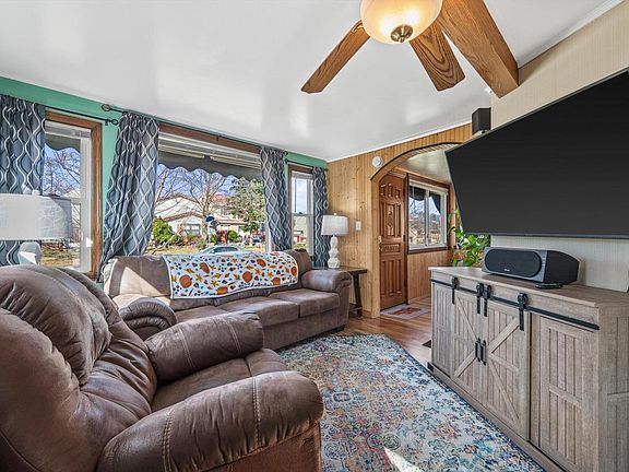 4th image of 3528 South 33rd STREET