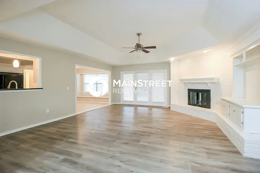 4228 Mellow Hill Dr — Photo 4
