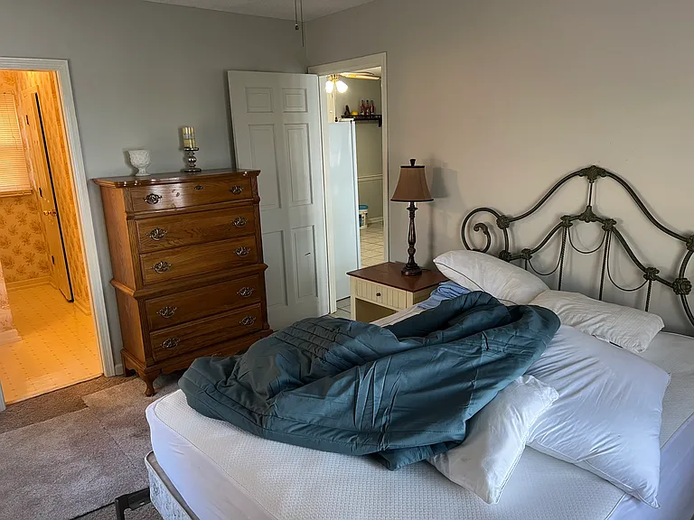 Master Bed Room