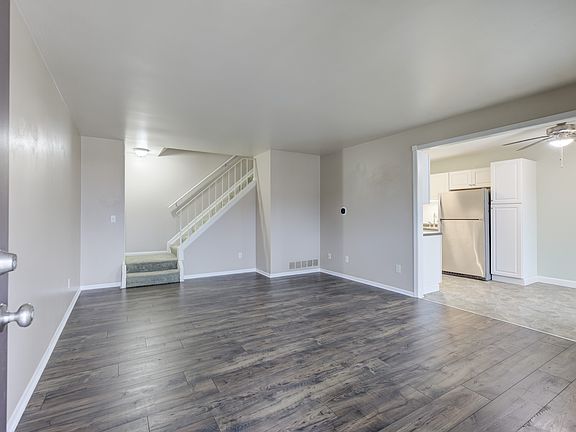 4th image of 50151 N Horst Ct
