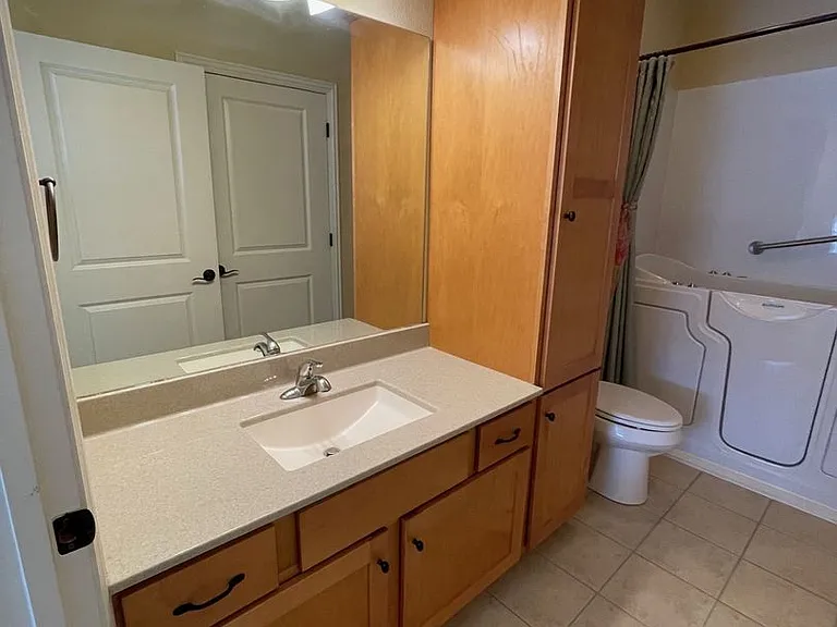 4100 W Worley St #301 — Photo 25