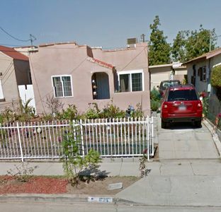 831 W 98th St, Los Angeles, CA, 90044