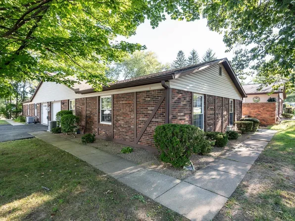 1161 E Carnaby St, Bloomington, IN 47401