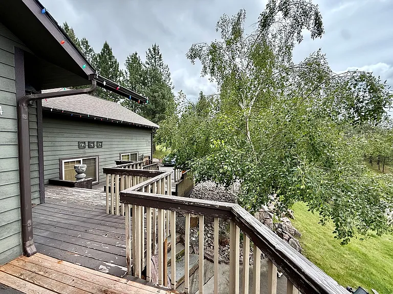 15284 Savik Ln — Photo 32