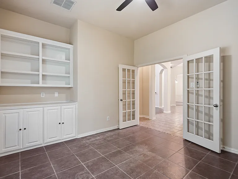 2221 Danielle Dr — Photo 17