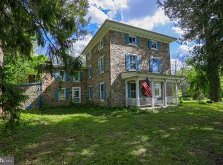 2838 W Philadelphia Ave, Oley, PA 19547