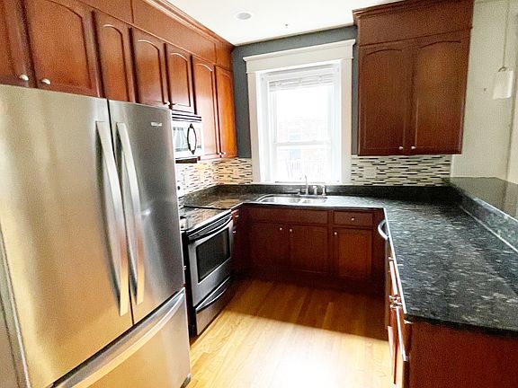 2nd image of 2709 Hanover Ave APT 2
