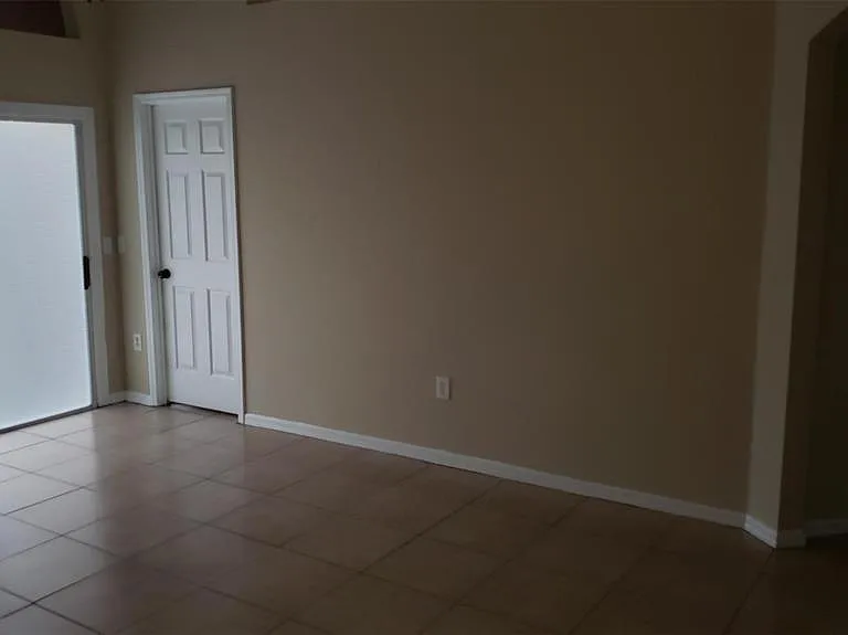 636 Majesty Dr — Photo 11