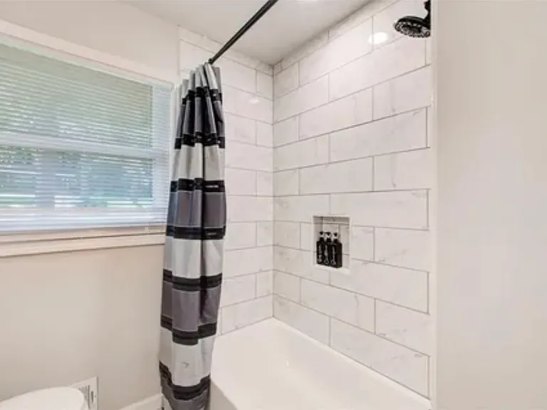 628 Skipper Dr NW — Photo 6
