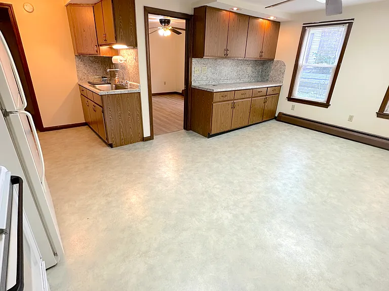 22 Kossuth St #101 — Photo 5