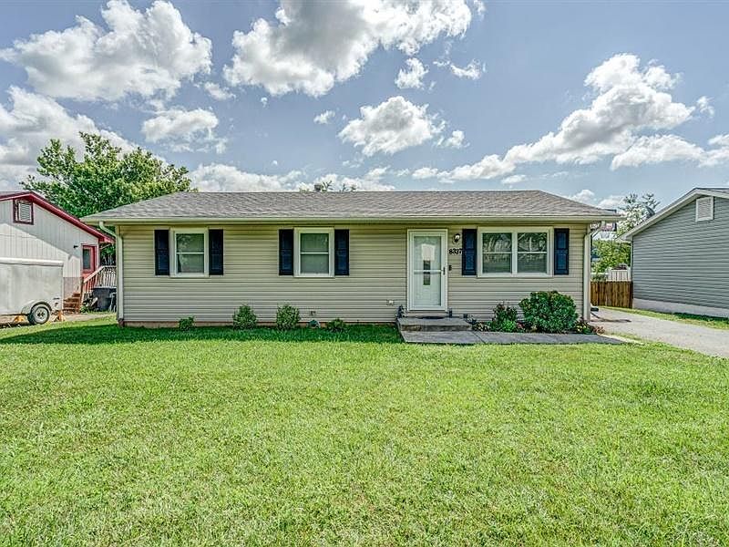 1st image of 8337 Willow Creek Dr