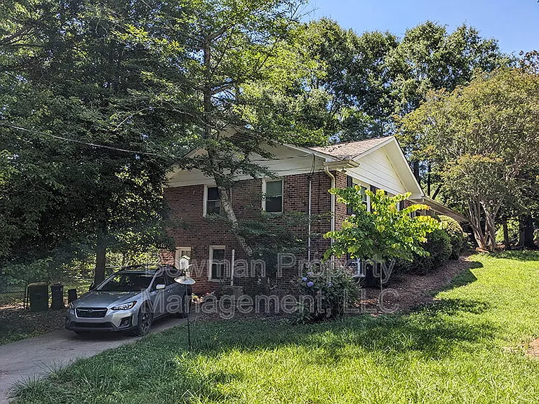 115 Davis Estates Rd — Photo 3