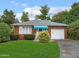 24 Petunia Way, Toms River, NJ