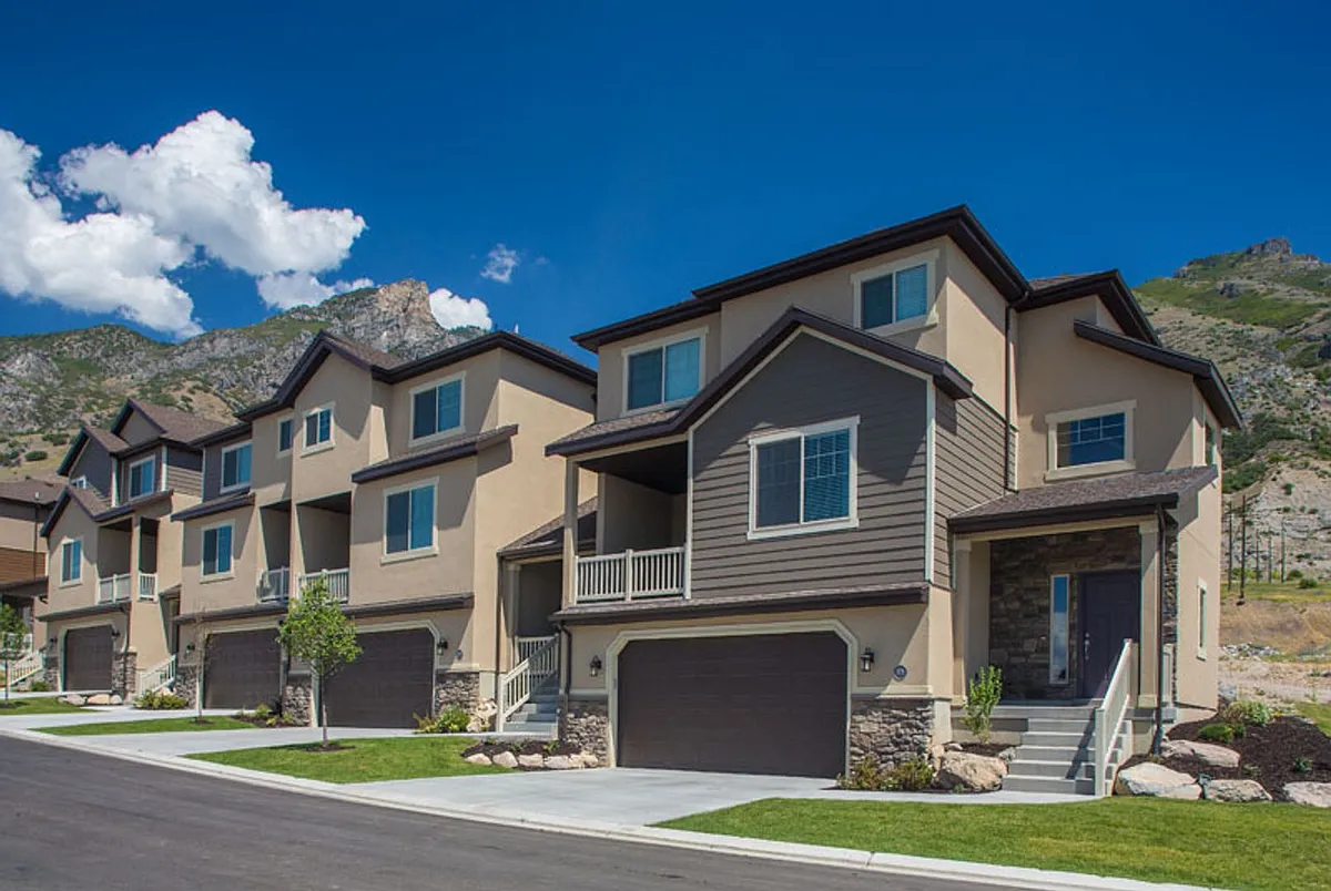 Building Photo - 939 S Aspen Loop