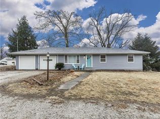 4631 Horseshoe Ln, Edwardsville, IL 62025