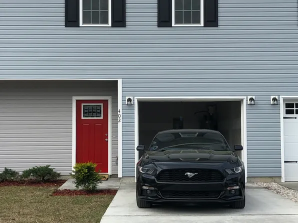 402 Kenan Loop, Jacksonville, NC 28546