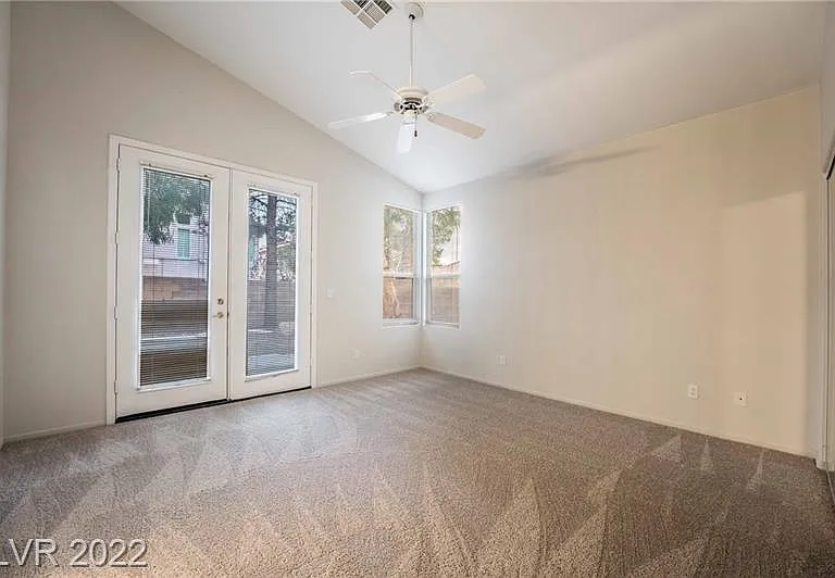 8043 Shadowvale Dr — Photo 13