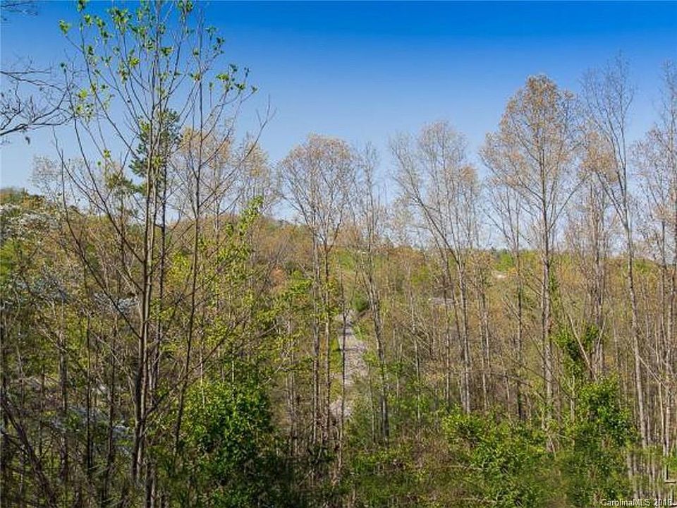 1st image of 44 Judith Dr #8