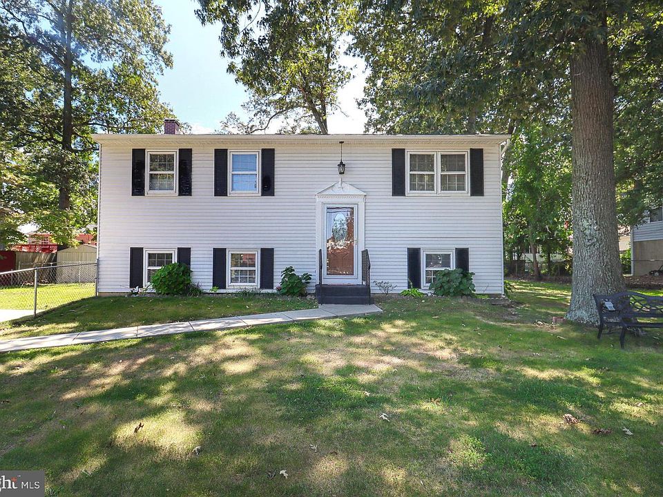1st image of 815 Duvall Hwy #39