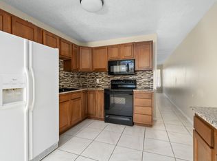2458 Florentine Way APT 38, Clearwater, FL 33763