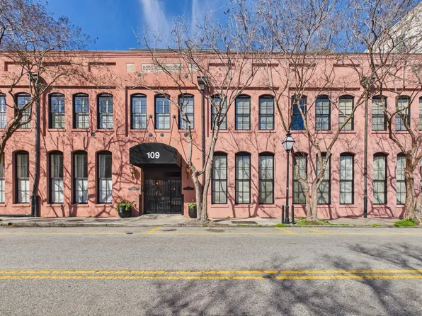 109 E Bay St APT 2D, Charleston, SC 29401