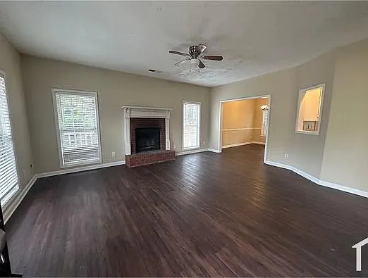 855 Scenic Lake Dr — Photo 9