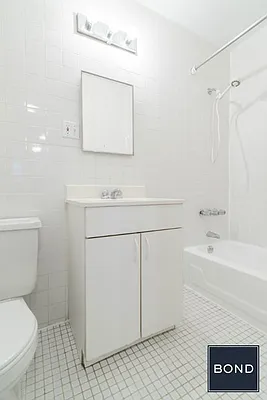 Rented by Bond New York | media 15