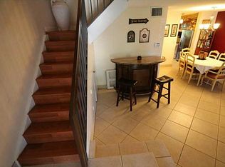 10386 Fairway Rd, Pembroke Pines, FL 33026