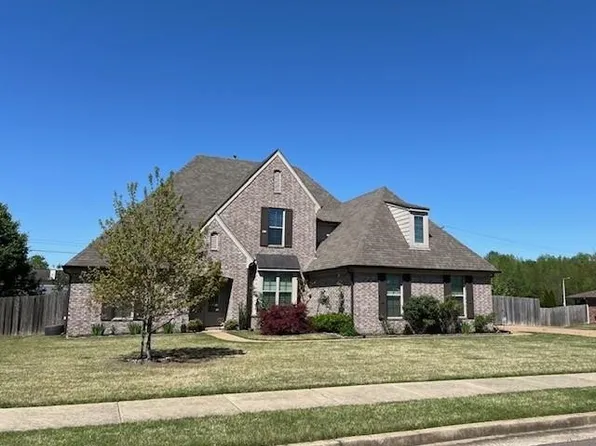 5145 Featherbend Ln, Bartlett, TN 38002
