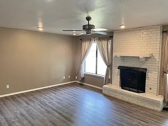 2056 Buggy Whip Ln — Photo 9