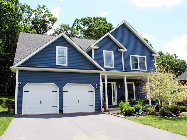 6 Highland Cir, Mountain Top, PA 18707