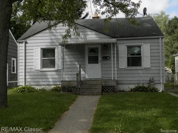 20029 Woodworth, Redford, MI 48240