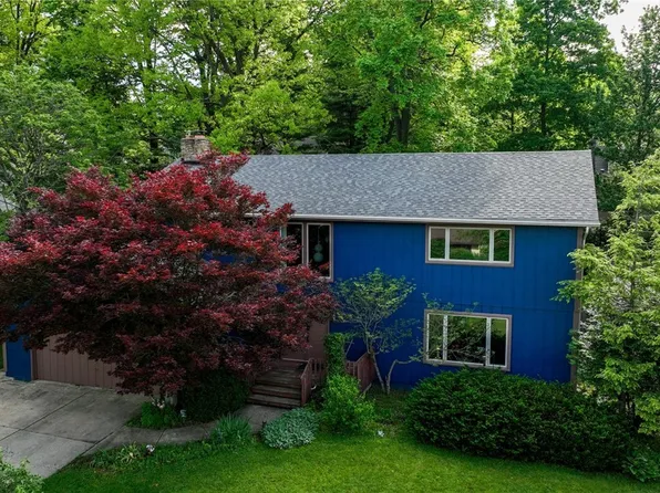 3379 S Smith Rd, Akron, OH 44333