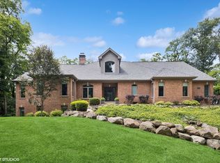 4317 Carlisle Dr, Prairie Grove, IL 60012